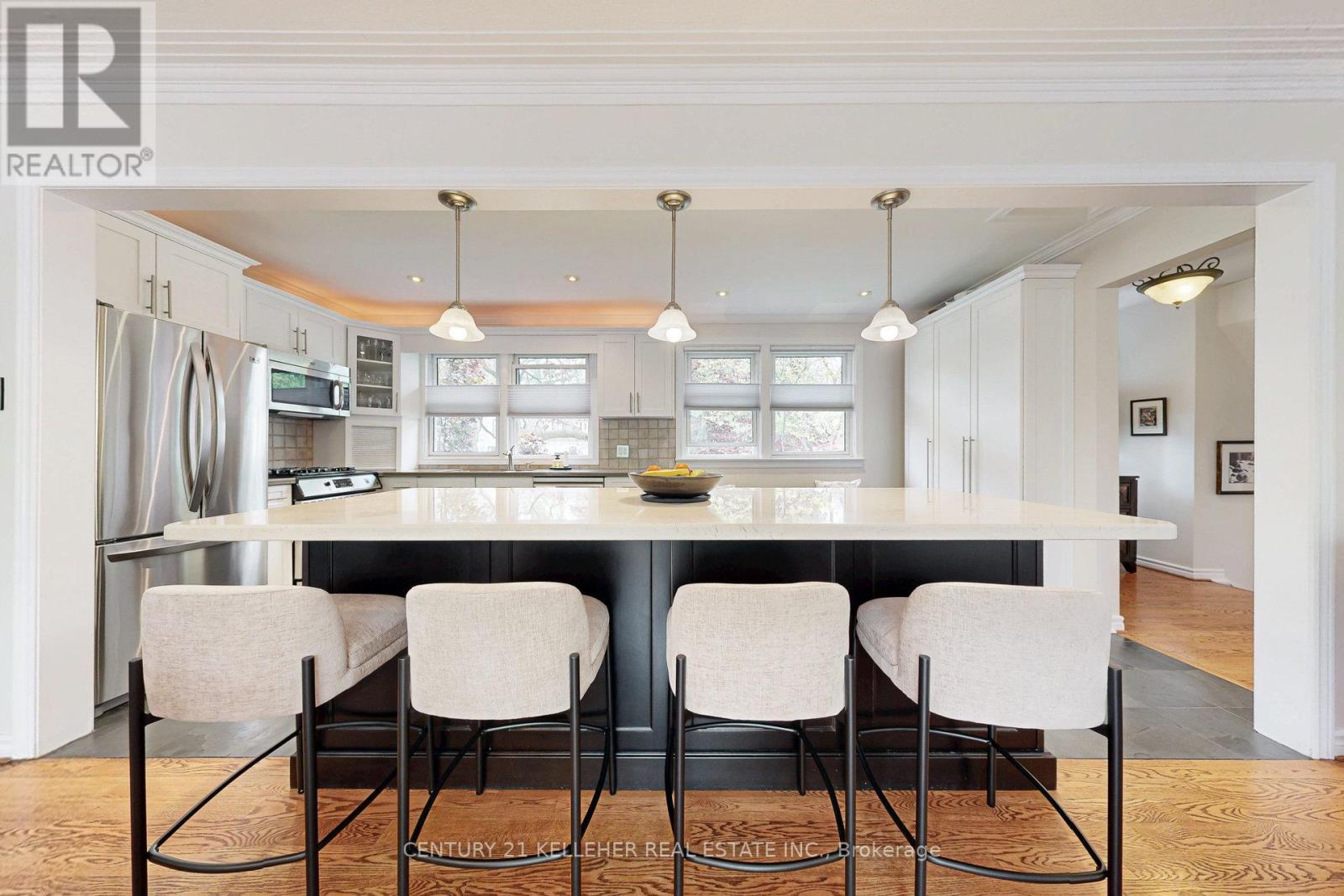 183 Westminster Drive, Oakville, Ontario  L6L 4H8 - Photo 14 - W12252150