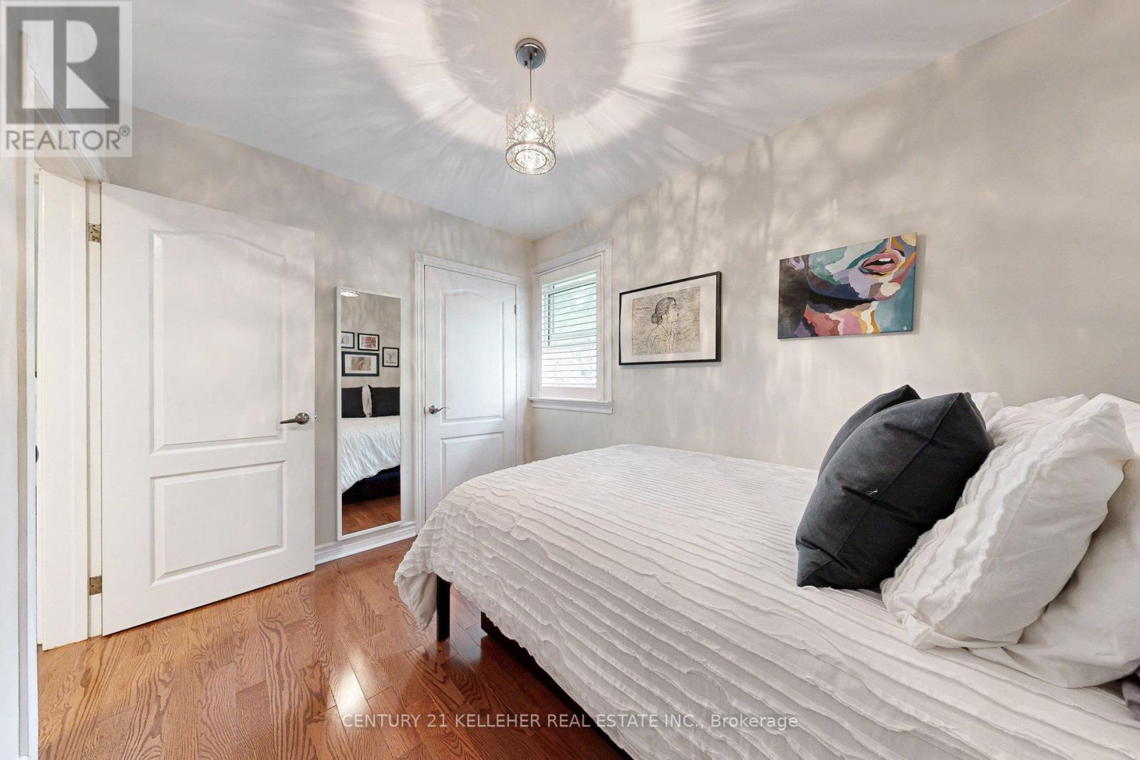 183 Westminster Drive, Oakville, Ontario  L6L 4H8 - Photo 20 - W12252150