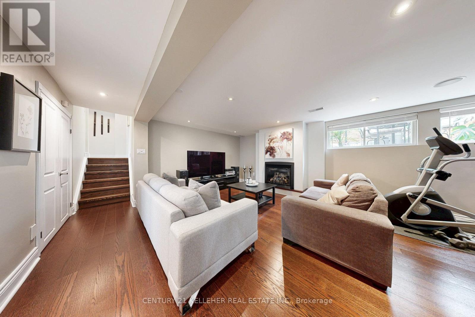 183 Westminster Drive, Oakville, Ontario  L6L 4H8 - Photo 27 - W12252150