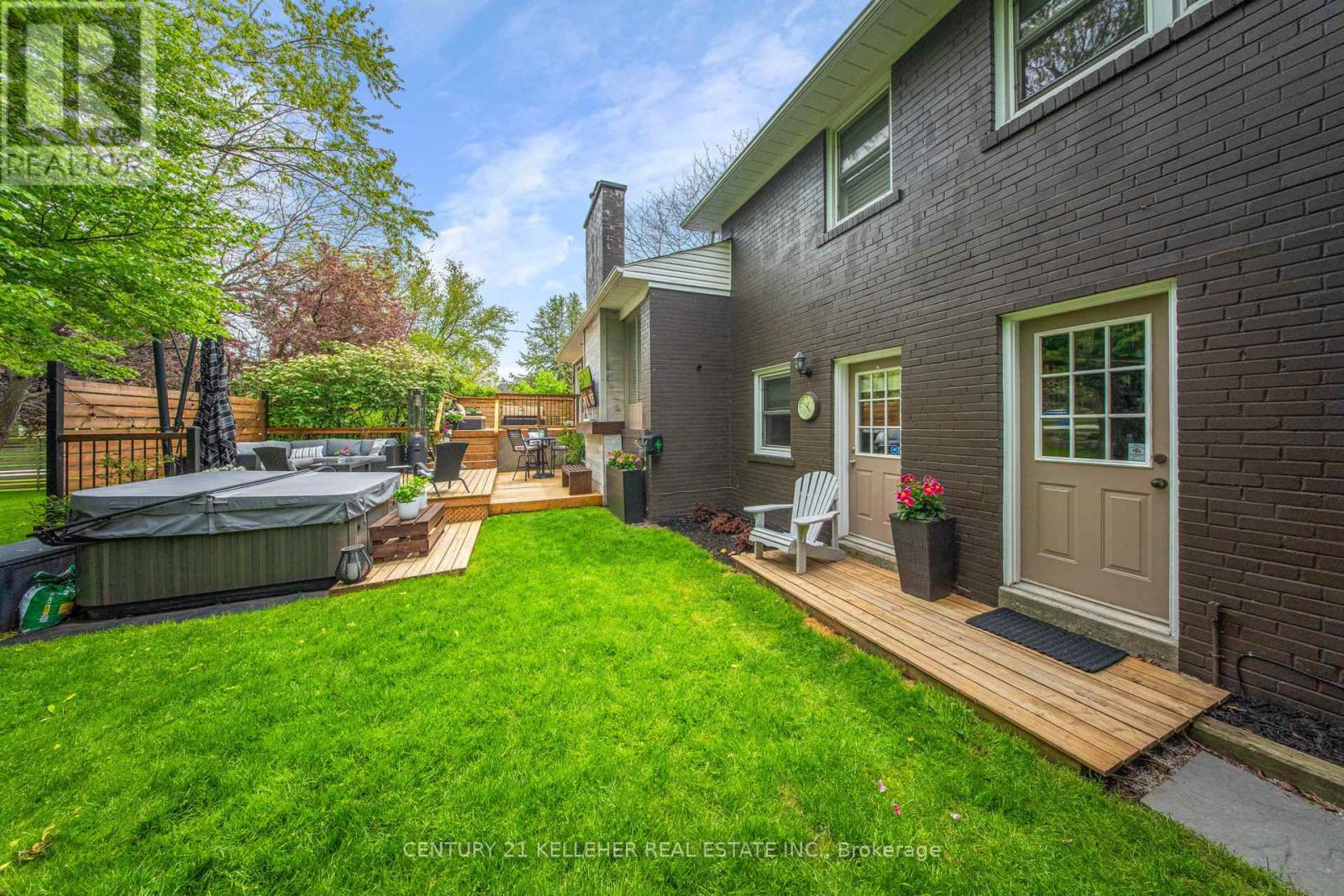 183 Westminster Drive, Oakville, Ontario  L6L 4H8 - Photo 38 - W12252150