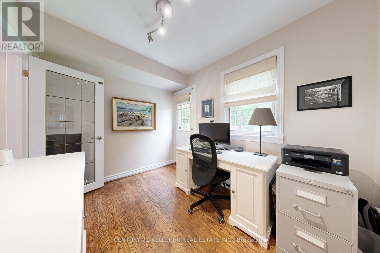 183 Westminster Drive, Oakville, Ontario  L6L 4H8 - Photo 8 - W12252150