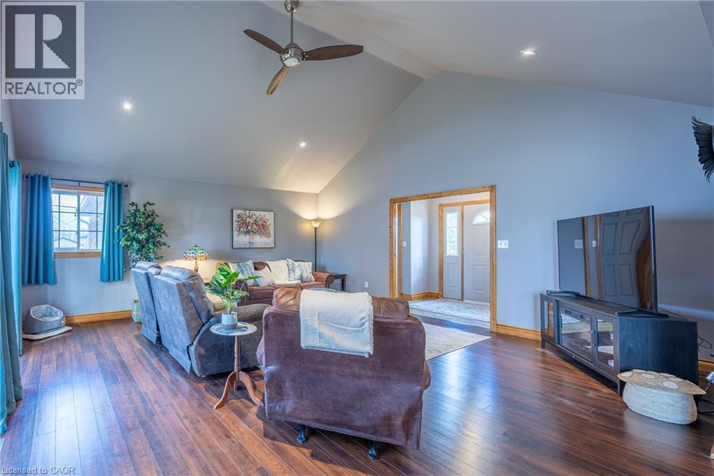 16 Chestnut Street, Port Rowan, Ontario  N0E 1M0 - Photo 10 - 40784714