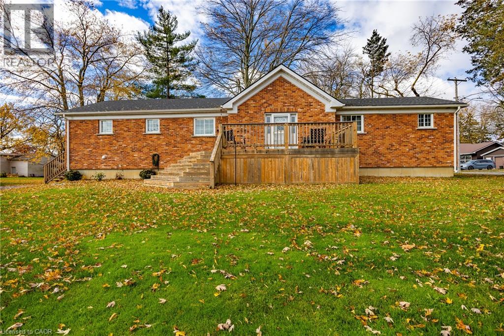 16 Chestnut Street, Port Rowan, Ontario  N0E 1M0 - Photo 32 - 40784714