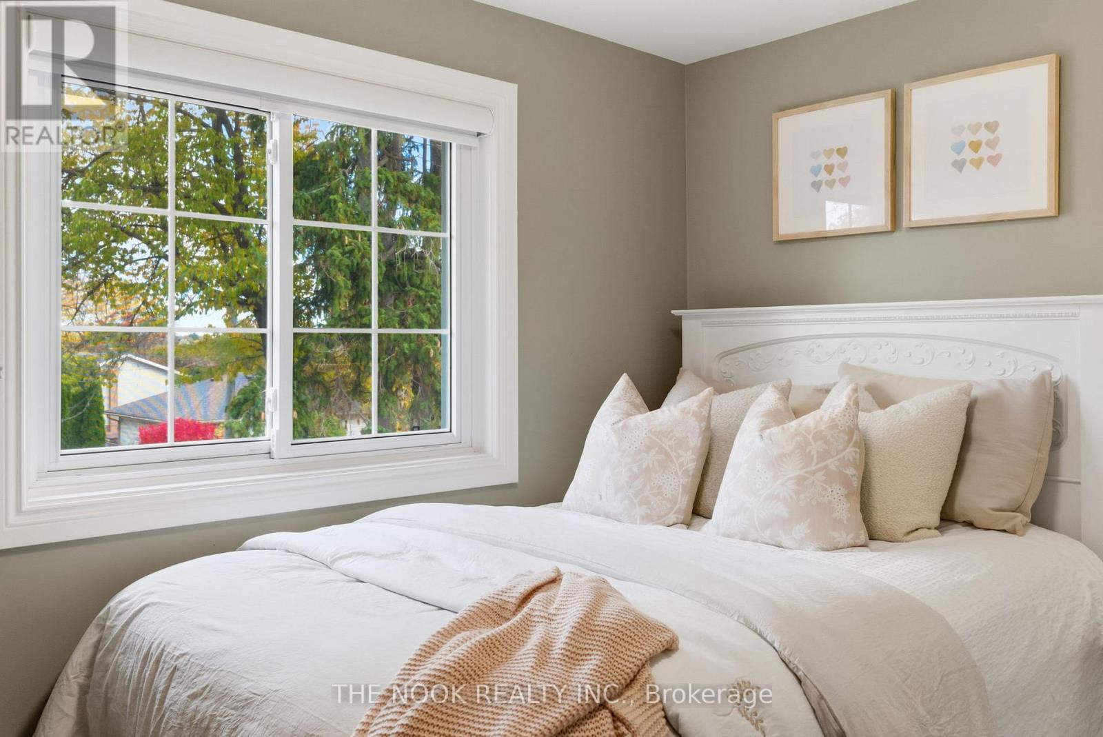 512 Athol Street, Whitby, Ontario  L1N 6L7 - Photo 35 - E12521870