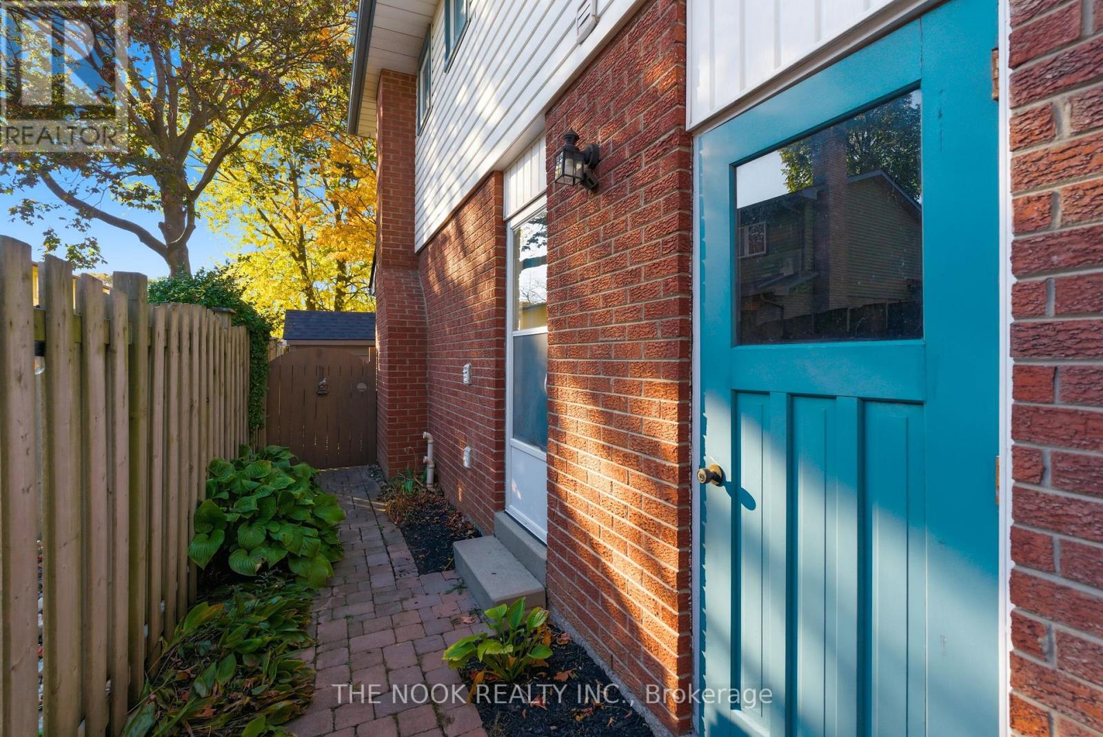 512 Athol Street, Whitby, Ontario  L1N 6L7 - Photo 44 - E12521870