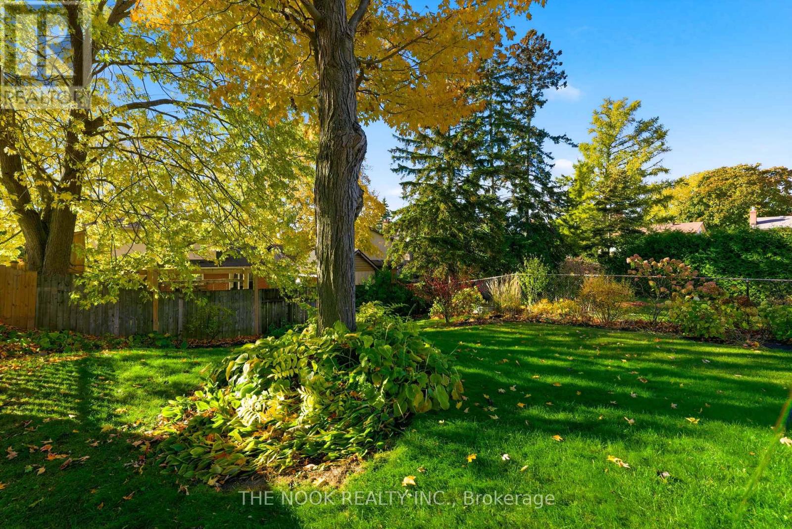 512 Athol Street, Whitby, Ontario  L1N 6L7 - Photo 48 - E12521870