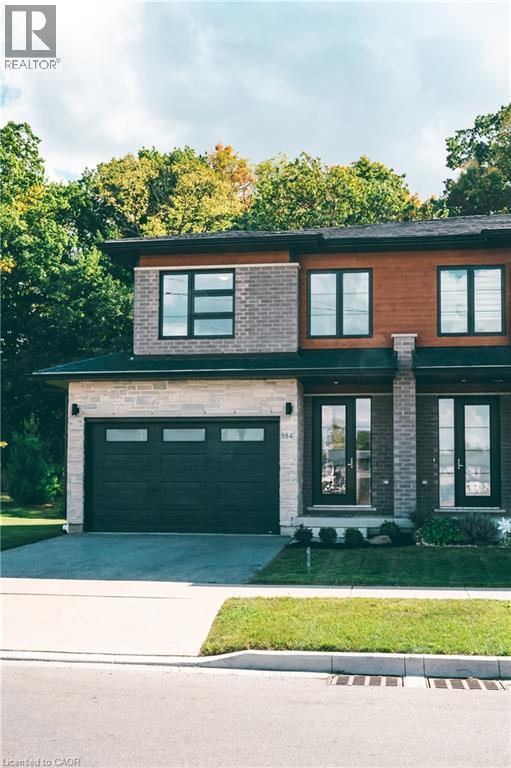 884 Robert Ferrie Drive, Kitchener, Ontario  N2R 0P2 - Photo 2 - 40779989