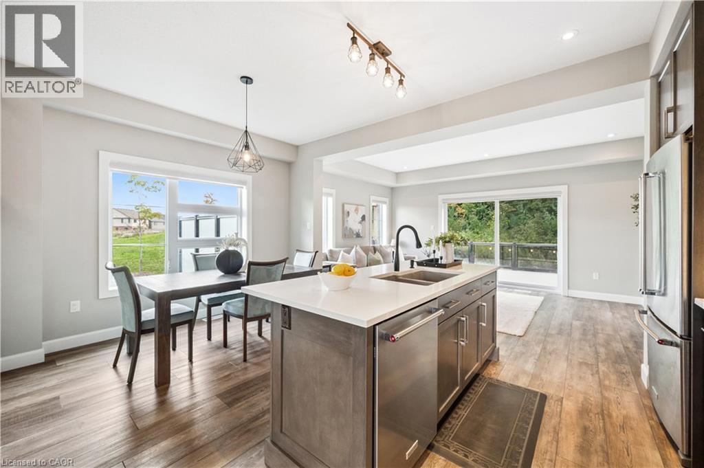 884 Robert Ferrie Drive, Kitchener, Ontario  N2R 0P2 - Photo 7 - 40779989