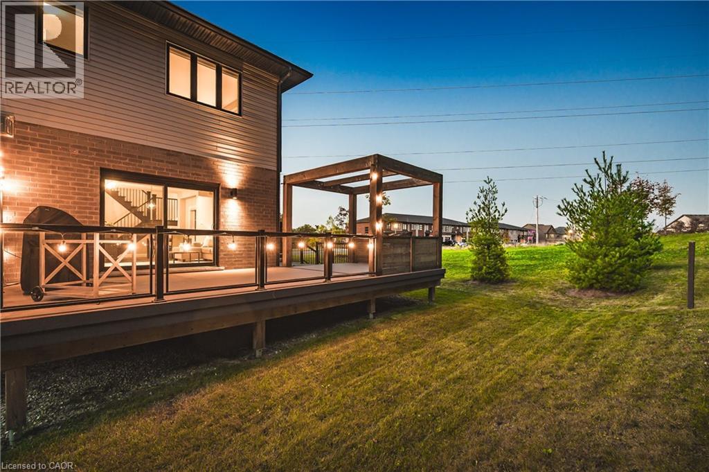 884 Robert Ferrie Drive, Kitchener, Ontario  N2R 0P2 - Photo 47 - 40779989