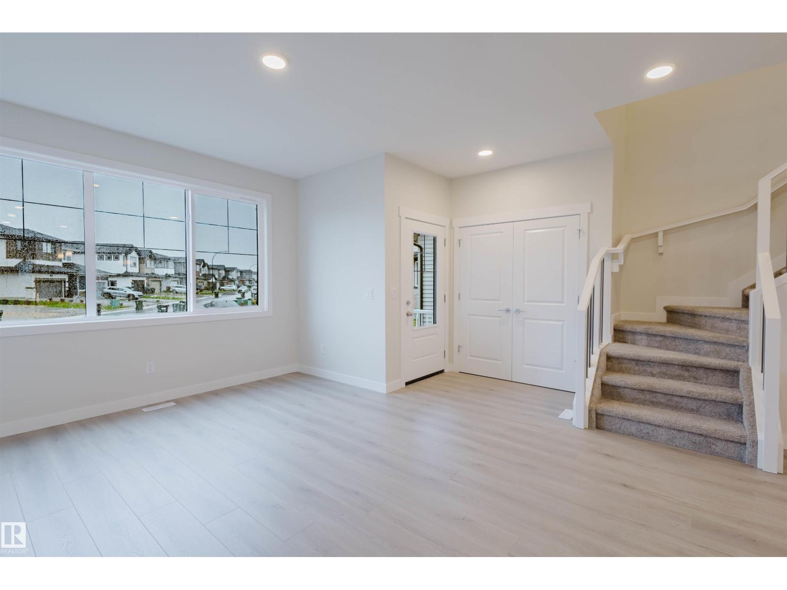 86 Penn Pl, Spruce Grove, Alberta  T7X 2W7 - Photo 6 - E4448164