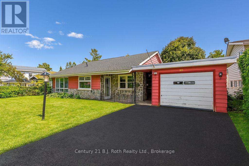 377 Barrie Road, Orillia, Ontario L3V 2S1 - Photo 1 - S12521916