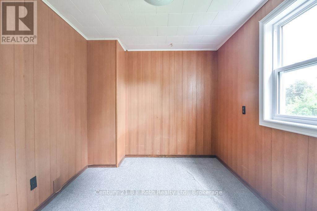 377 Barrie Road, Orillia, Ontario L3V 2S1 - Photo 17 - S12521916