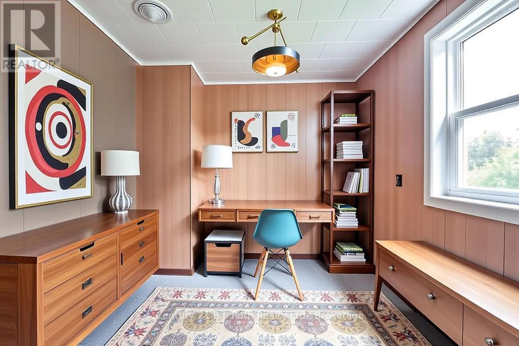 377 Barrie Road, Orillia, Ontario L3V 2S1 - Photo 18 - S12521916