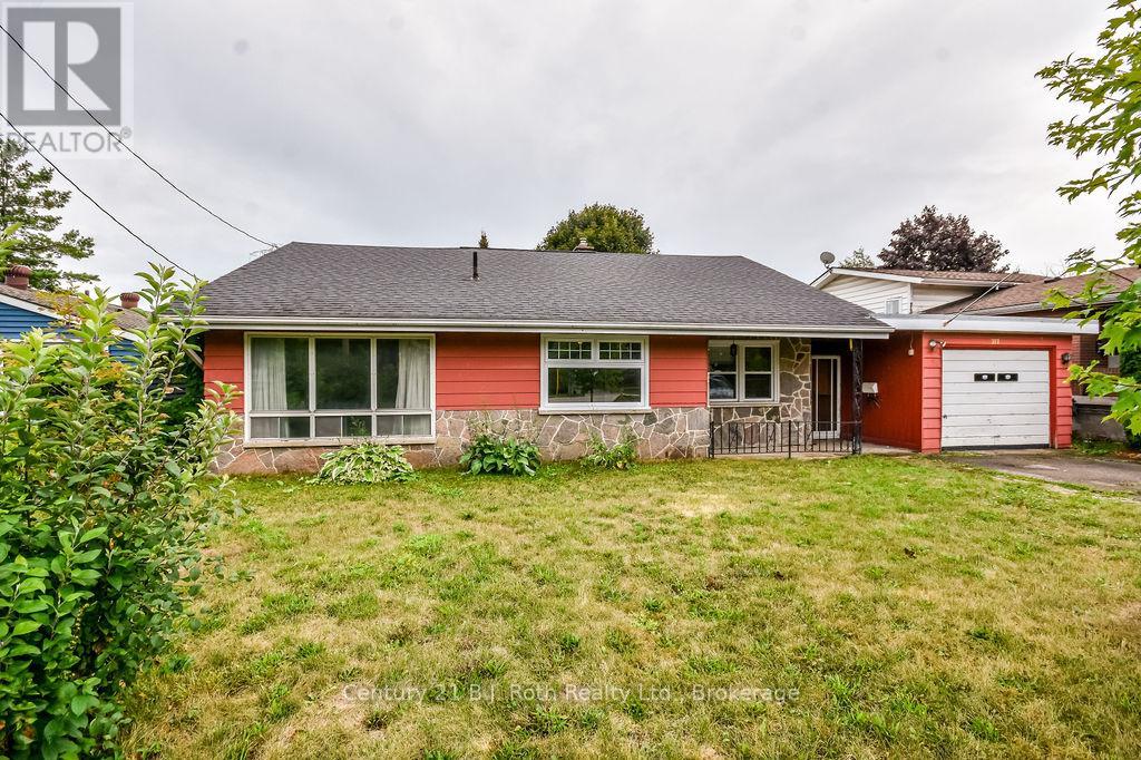 377 Barrie Road, Orillia, Ontario L3V 2S1 - Photo 2 - S12521916