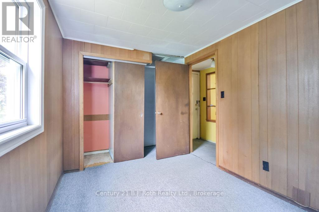 377 Barrie Road, Orillia, Ontario L3V 2S1 - Photo 22 - S12521916