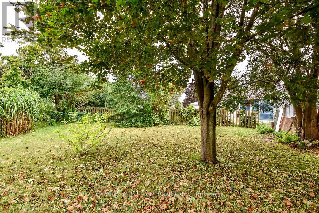 377 Barrie Road, Orillia, Ontario L3V 2S1 - Photo 28 - S12521916