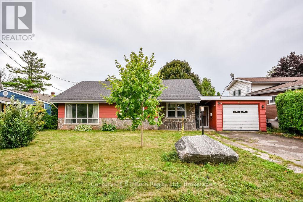 377 Barrie Road, Orillia, Ontario L3V 2S1 - Photo 4 - S12521916