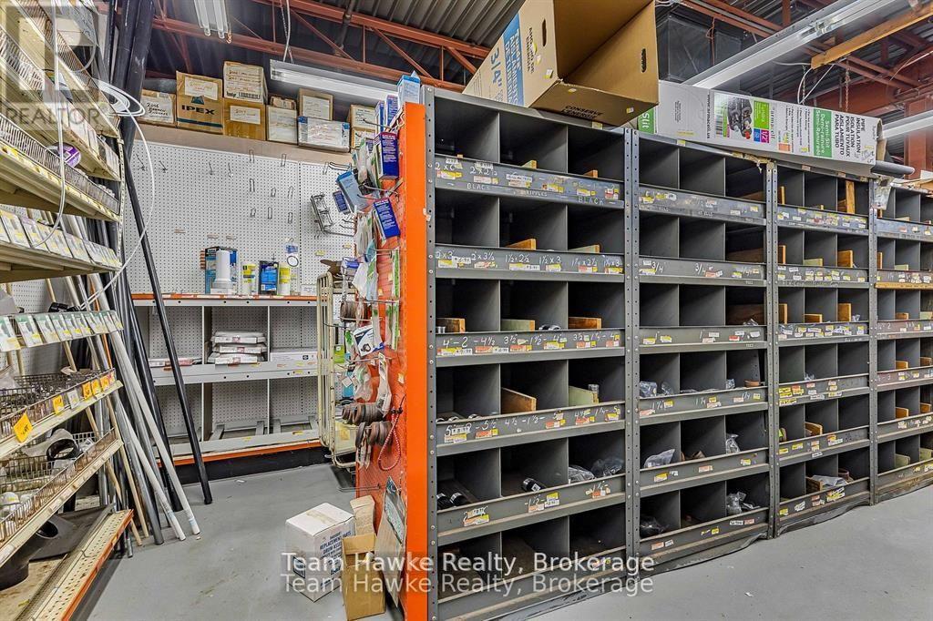 526 Dominion Avenue, Midland, Ontario L4R 1P8 - Photo 5 - S12522122