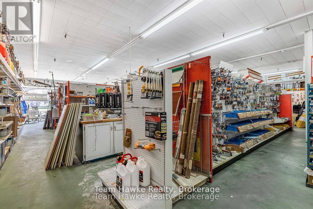 526 Dominion Avenue, Midland, Ontario L4R 1P8 - Photo 8 - S12522122