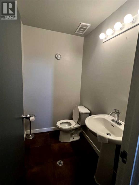 4419 55 Street, Red Deer, Alberta  T4N 2H3 - Photo 10 - A2258413