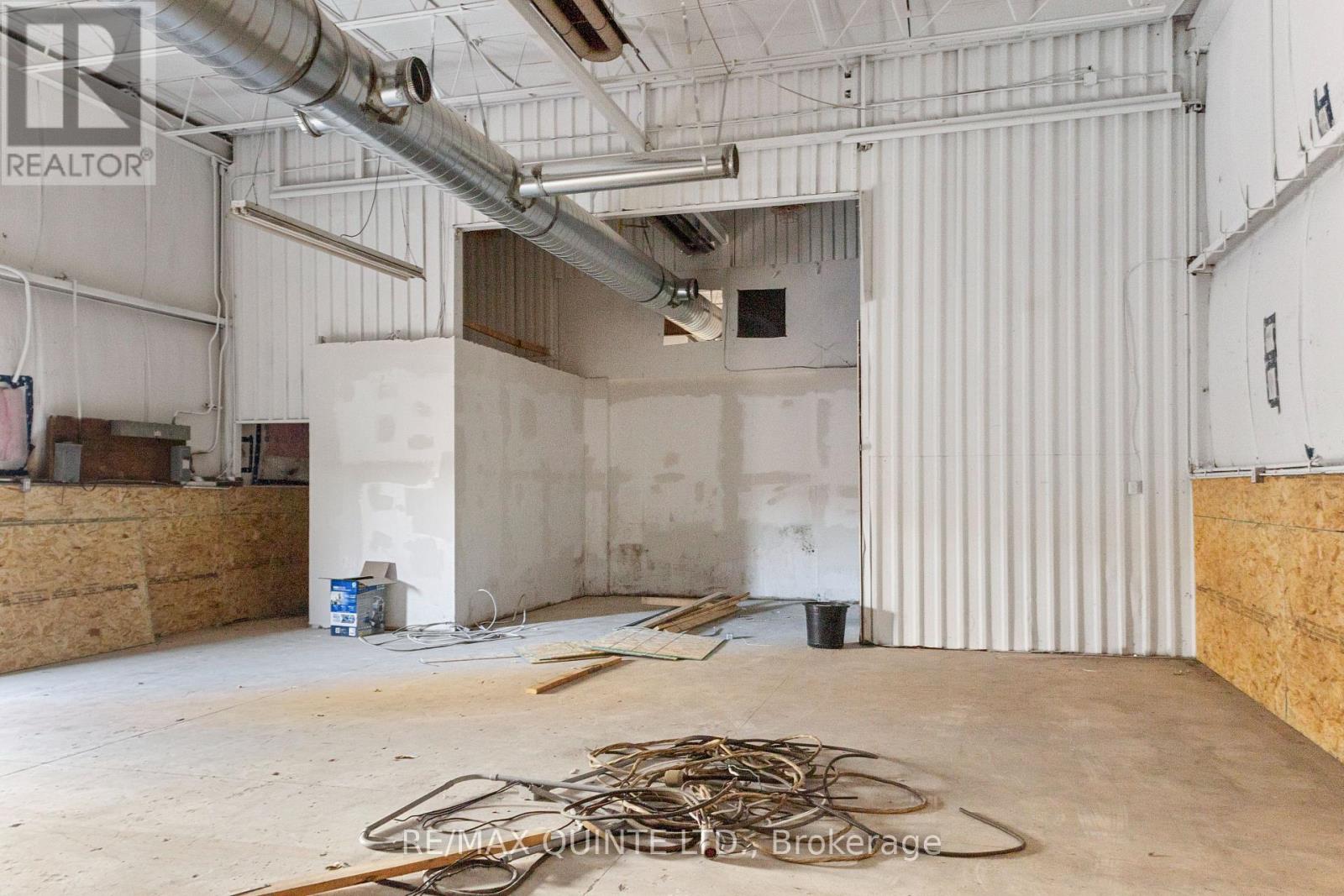 71 Wolfe Street, Quinte West, Ontario  K0K 2C0 - Photo 10 - X12521840