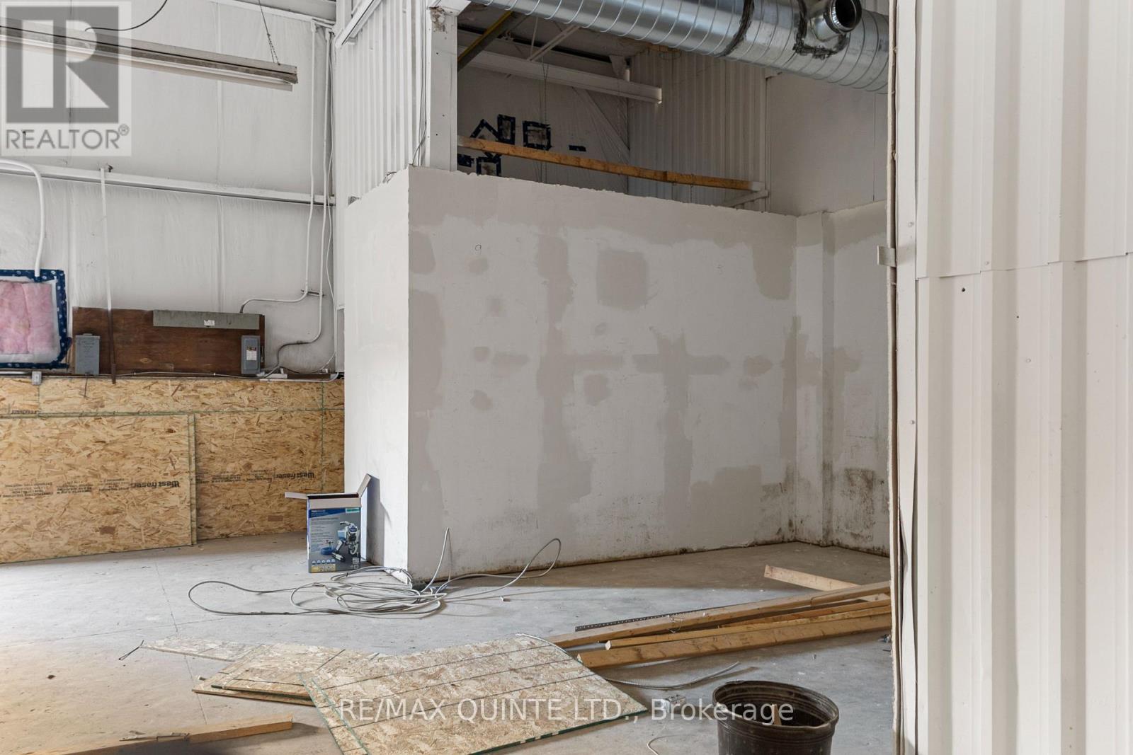 71 Wolfe Street, Quinte West, Ontario  K0K 2C0 - Photo 11 - X12521840