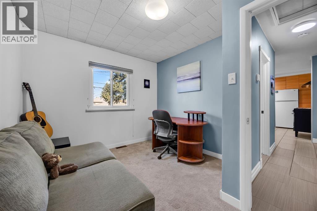 7932 36 Avenue Nw, Calgary, Alberta  T3B 1V7 - Photo 18 - A2264667