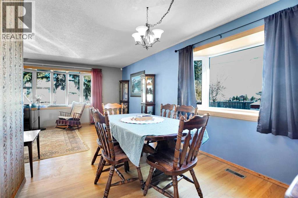 272 Sackville Drive Sw, Calgary, Alberta  T2W 0W9 - Photo 11 - A2267479