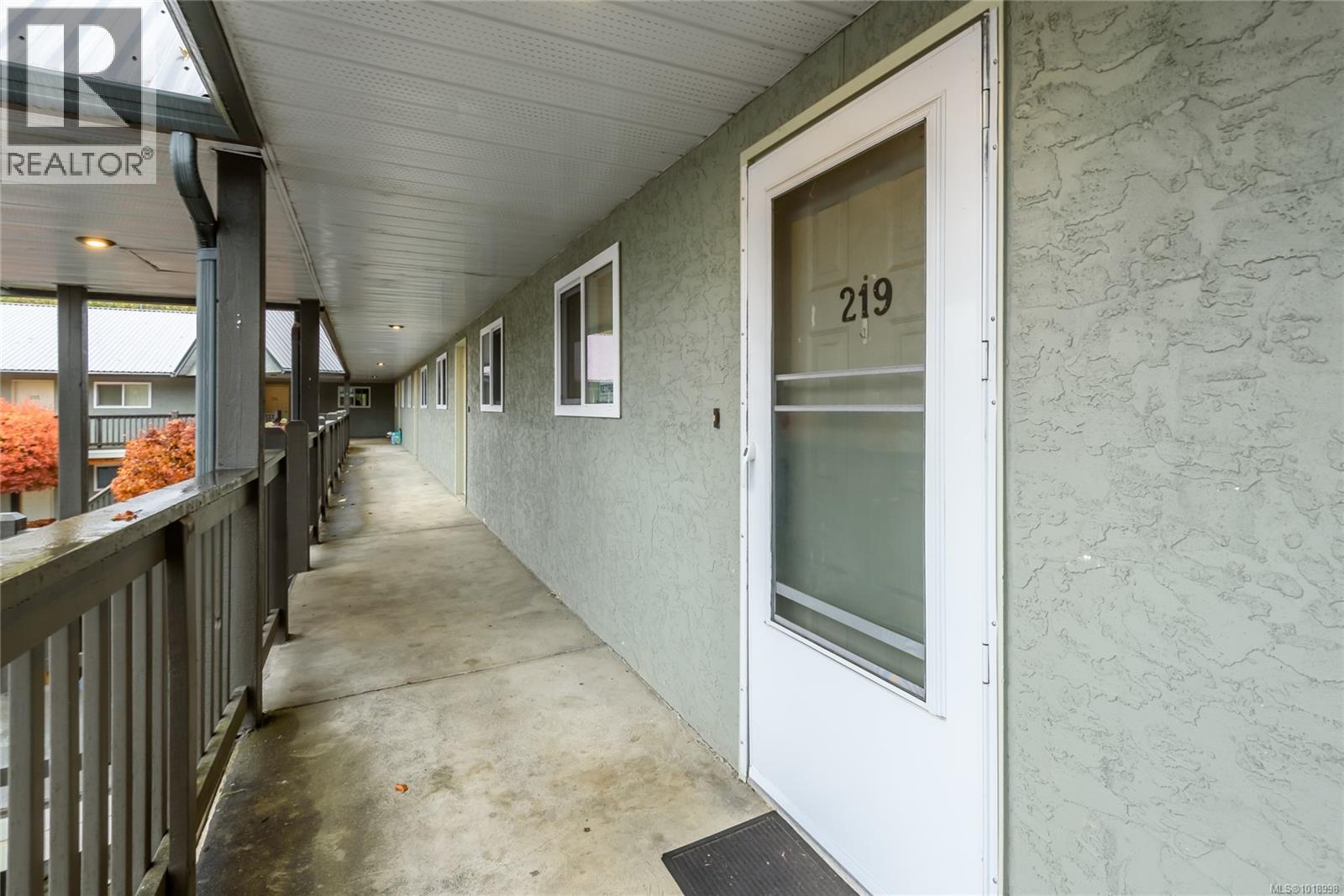 219 1540 Piercy Ave, Courtenay, British Columbia  V9N 3E9 - Photo 13 - 1018998