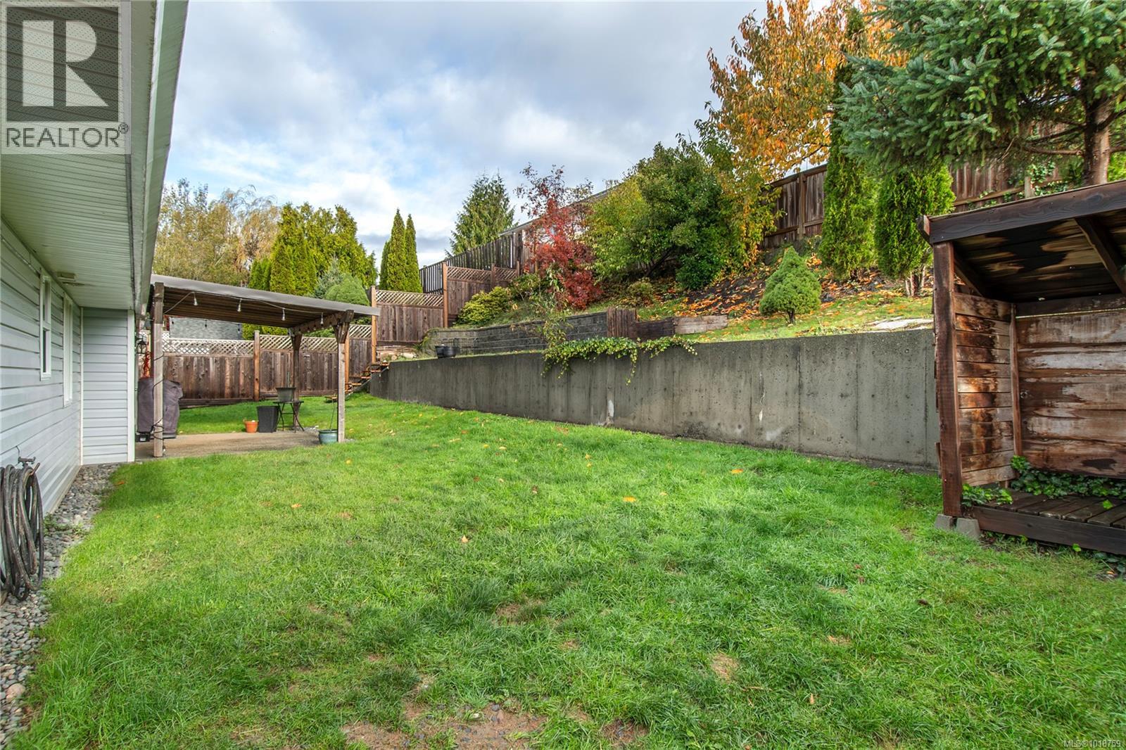 876 Springbok Rd, Campbell River, British Columbia  V9R 7M3 - Photo 39 - 1018759