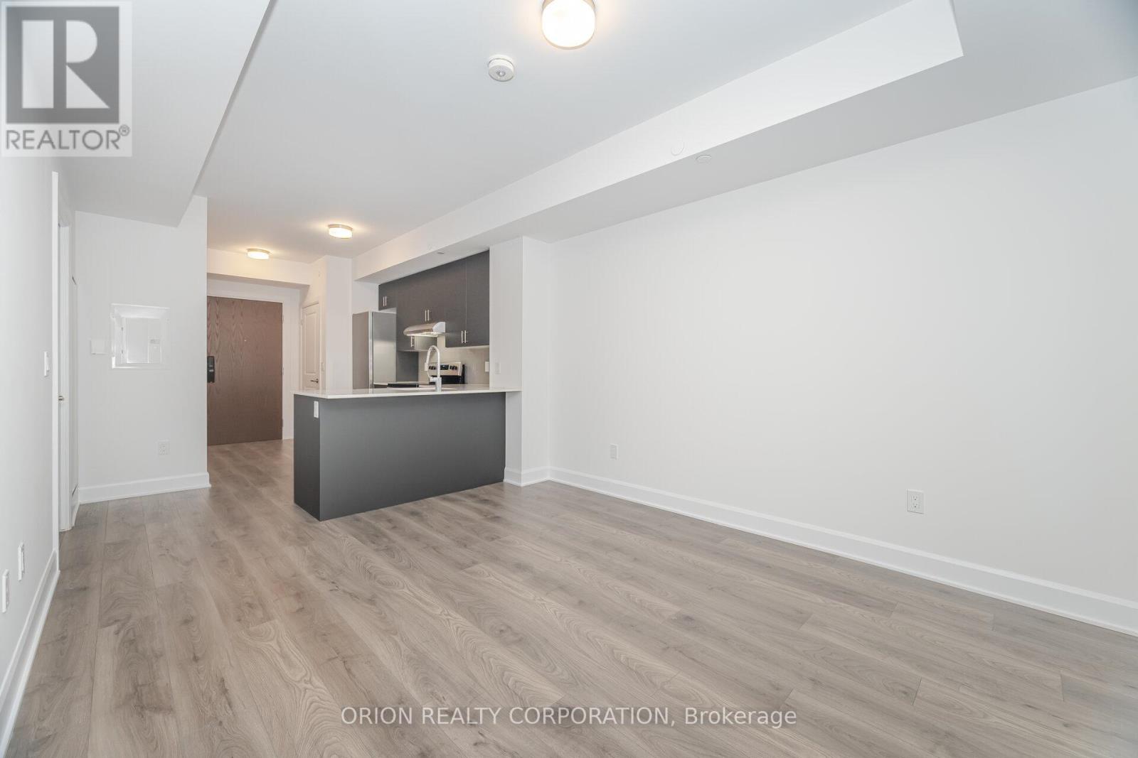 407 - 3240 William Coltson Avenue, Oakville, Ontario  L6H 8C8 - Photo 8 - W12521708