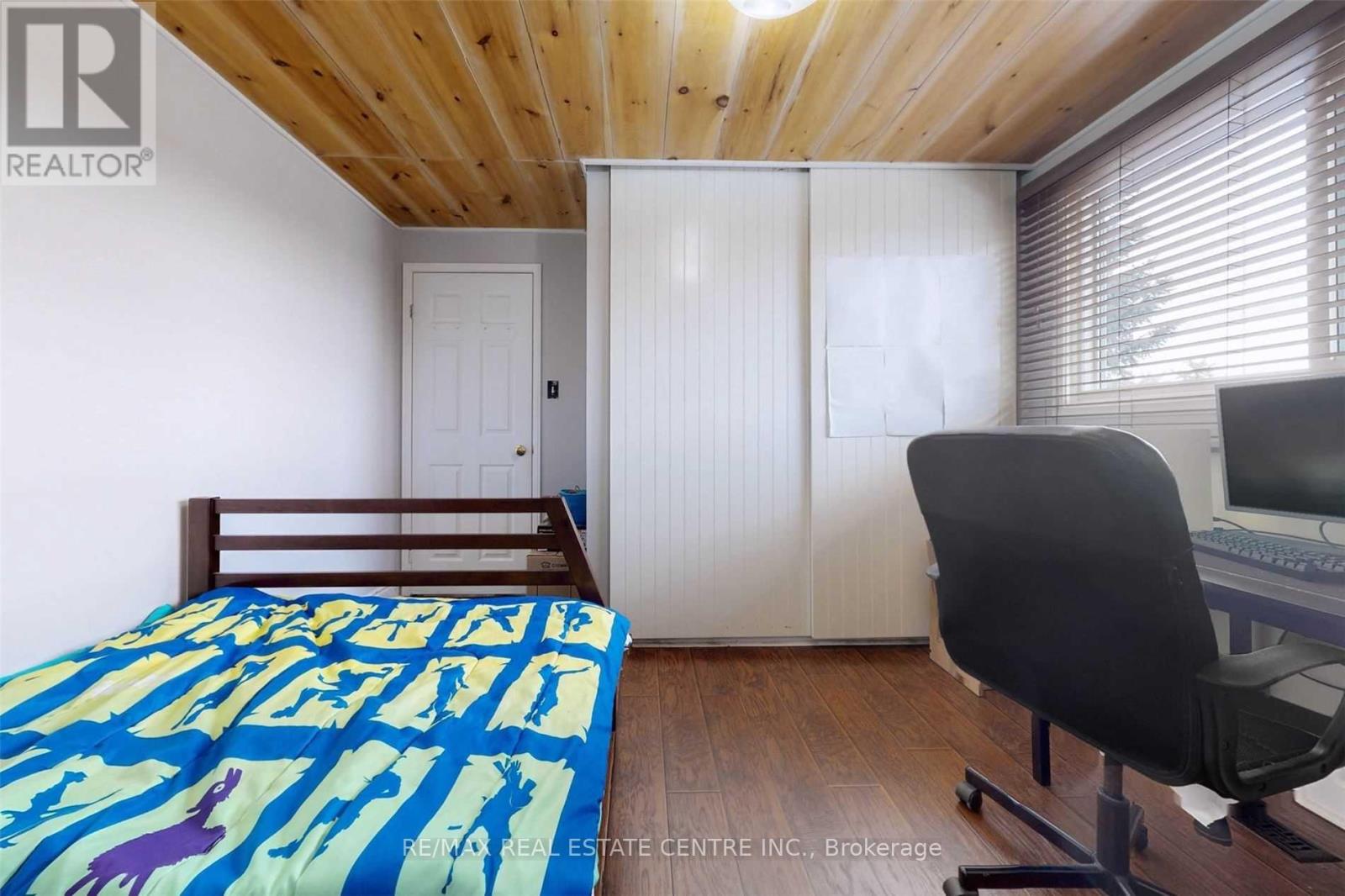 Main & 2nd Floor - 1671 Moongate Crescent, Mississauga, Ontario  L5M 4T2 - Photo 29 - W12521722