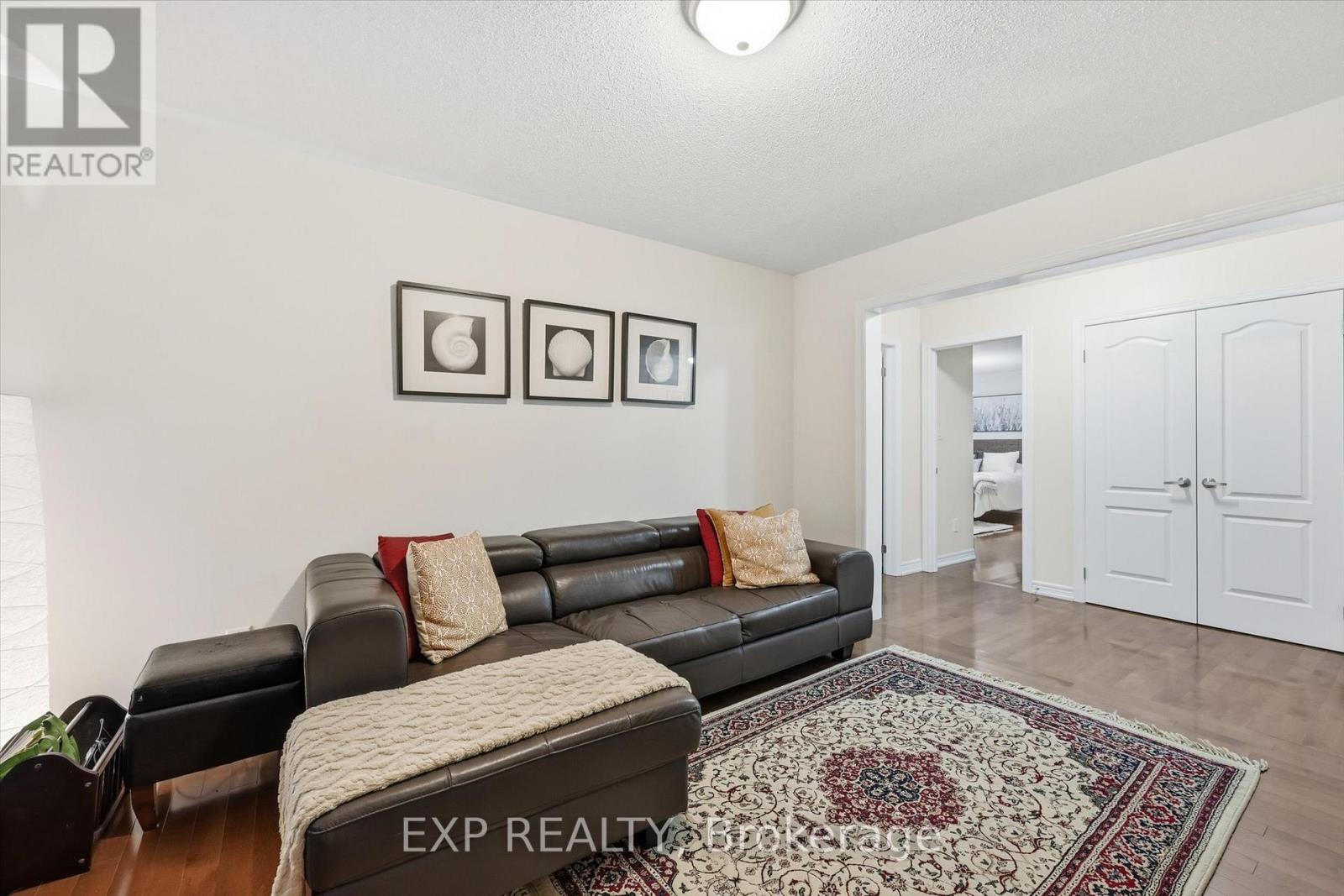 266 Admiral Drive, Oakville, Ontario  L6L 0B9 - Photo 26 - W12521740