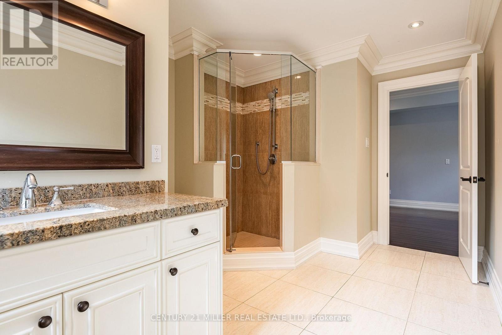 108 Livno Common, Oakville, Ontario  L6L 1H1 - Photo 32 - W12521778