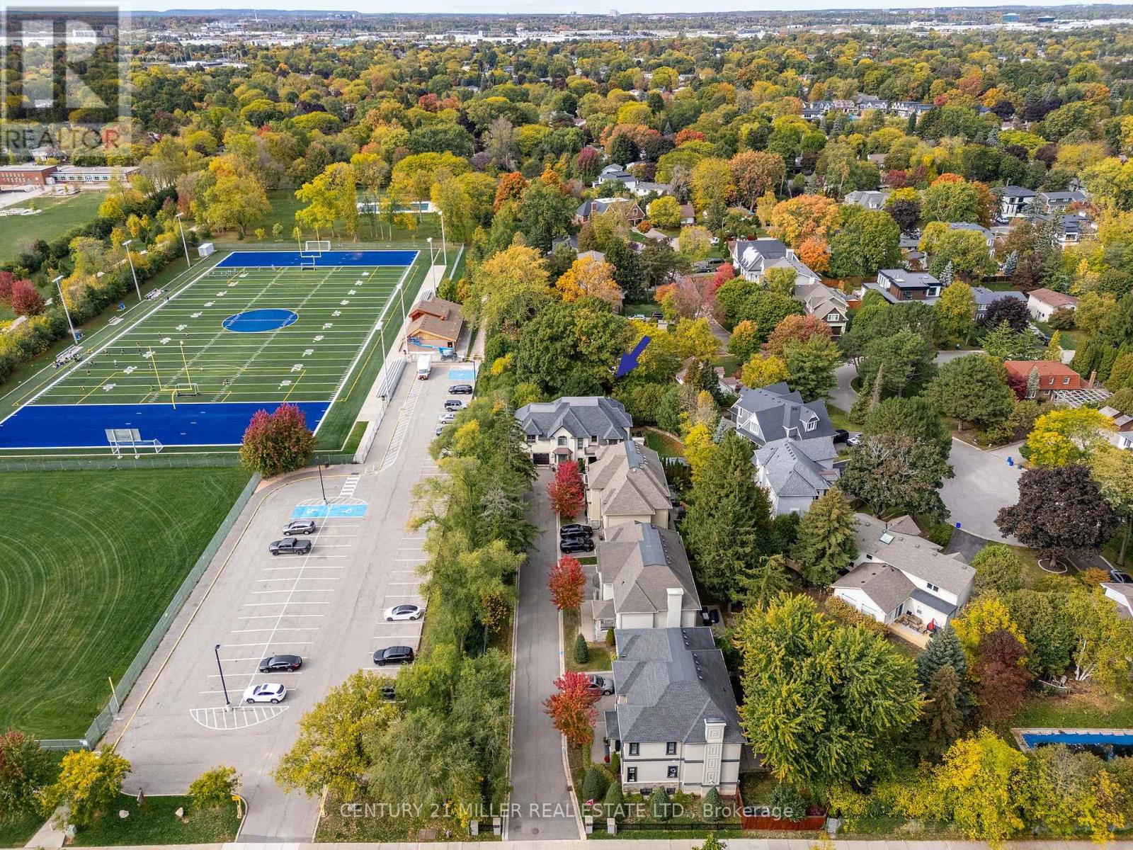 108 Livno Common, Oakville, Ontario  L6L 1H1 - Photo 4 - W12521778