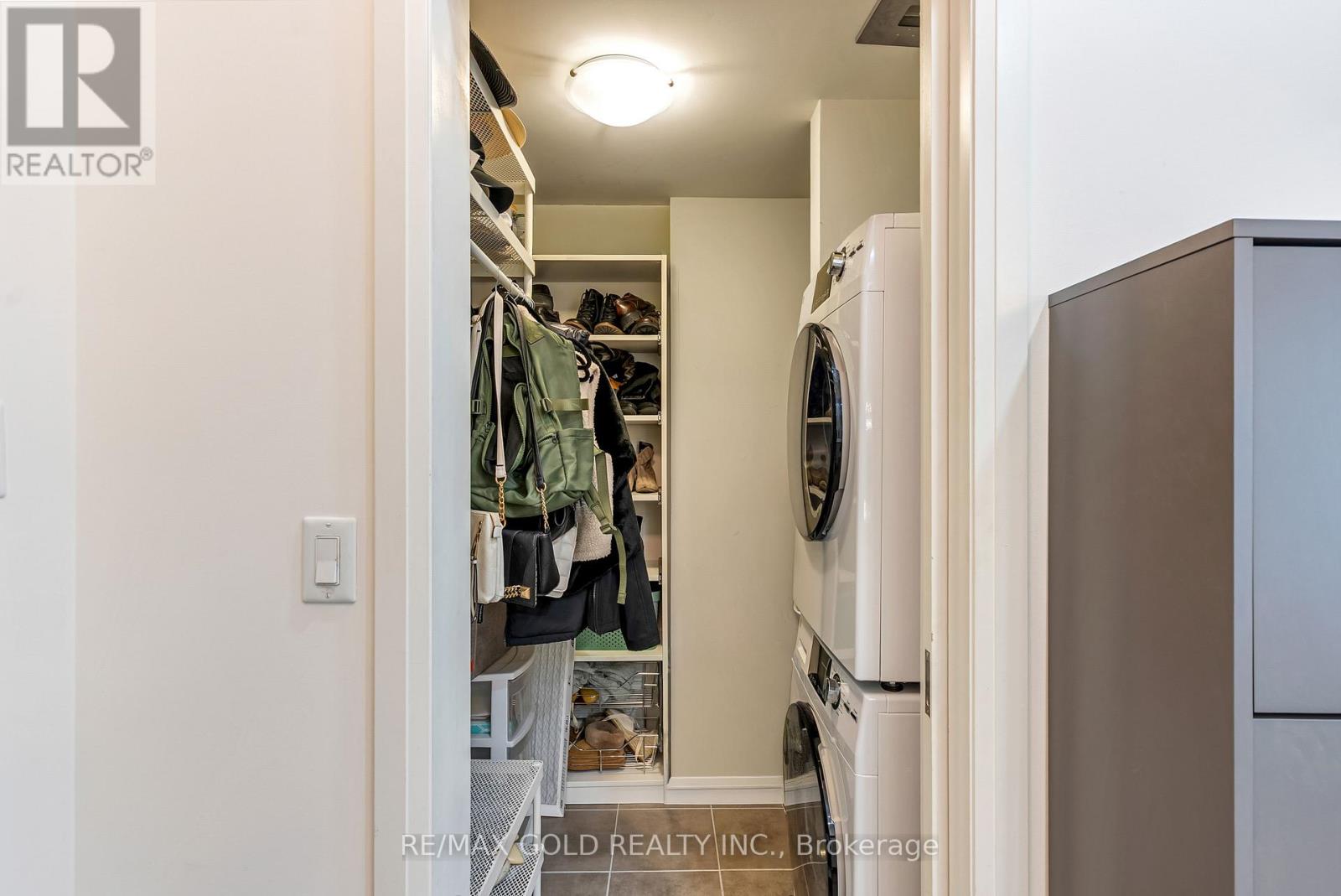 503 - 55 Yorkland Boulevard, Brampton, Ontario  L6P 4K9 - Photo 11 - W12521802