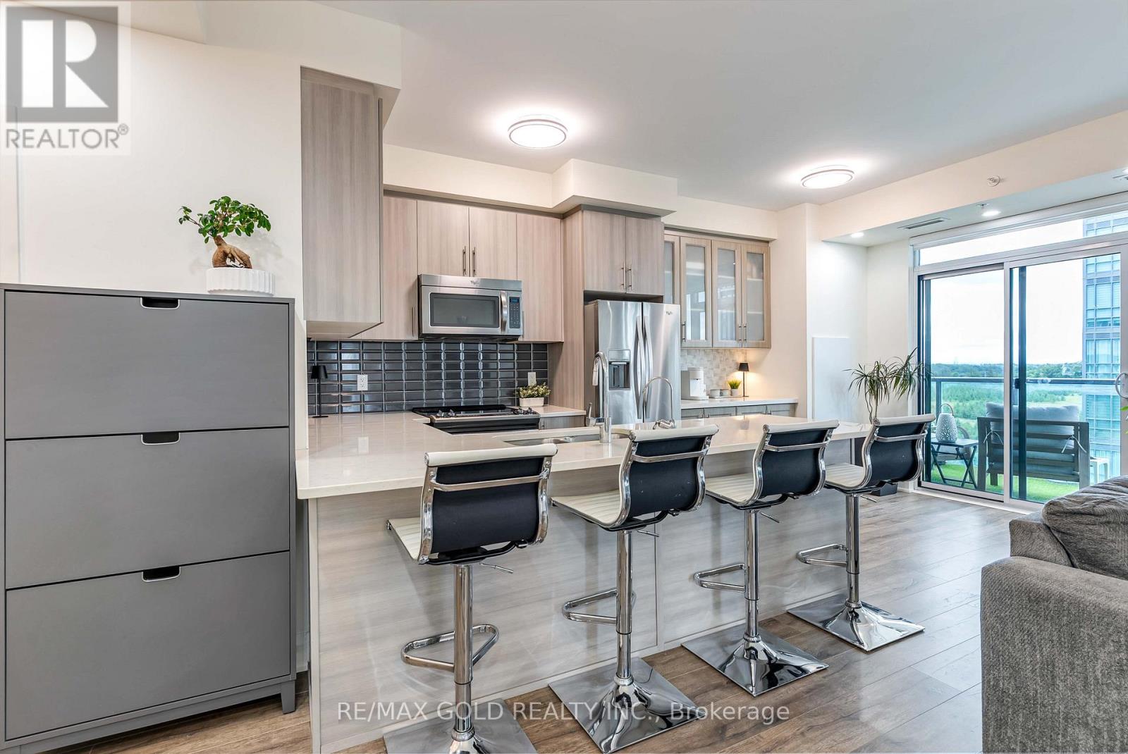 503 - 55 Yorkland Boulevard, Brampton, Ontario  L6P 4K9 - Photo 13 - W12521802