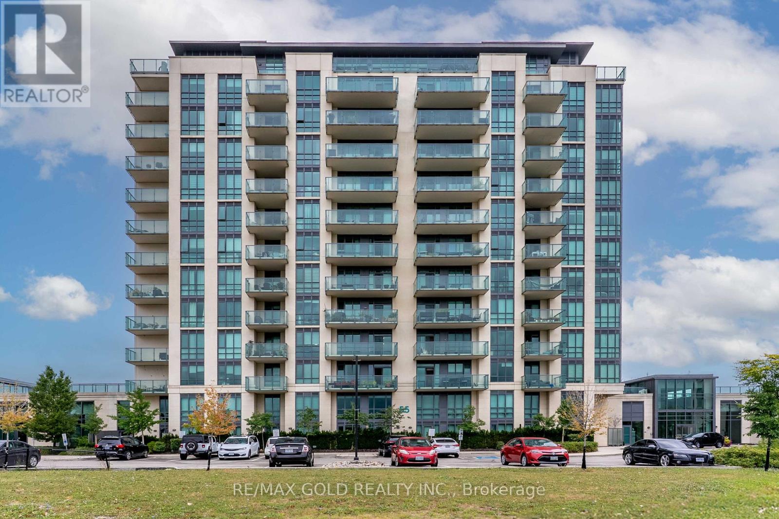 503 - 55 Yorkland Boulevard, Brampton, Ontario  L6P 4K9 - Photo 3 - W12521802