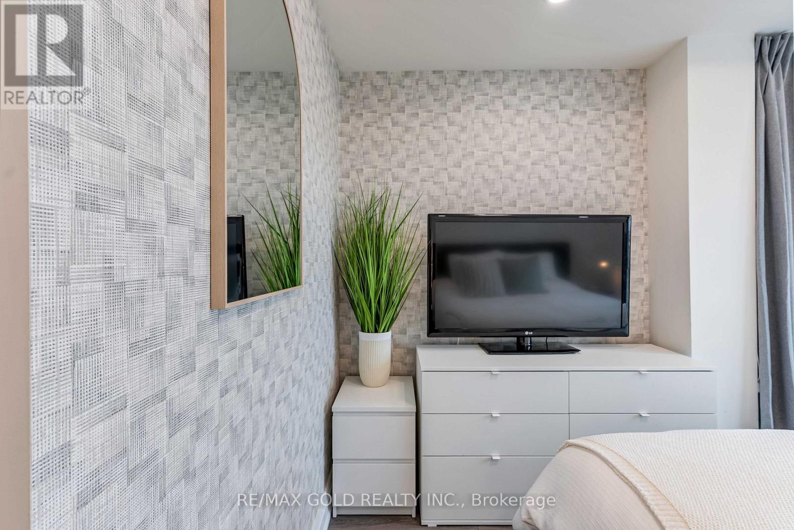 503 - 55 Yorkland Boulevard, Brampton, Ontario  L6P 4K9 - Photo 30 - W12521802