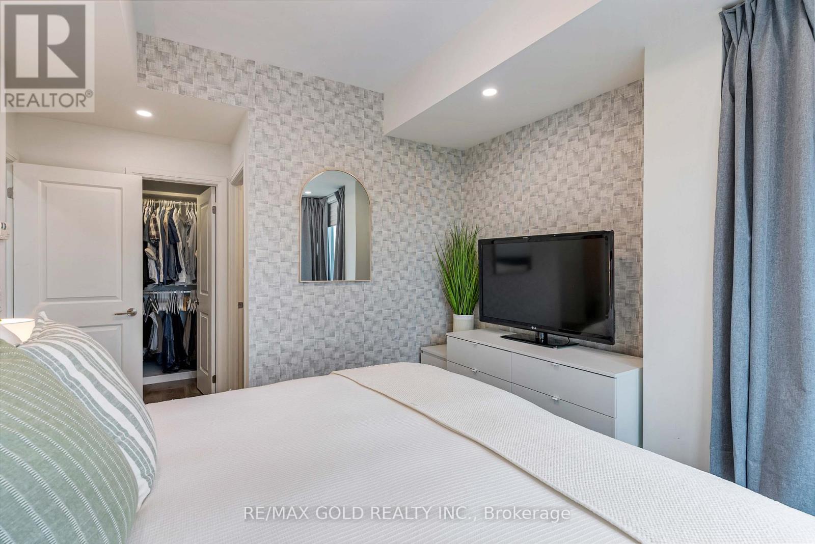 503 - 55 Yorkland Boulevard, Brampton, Ontario  L6P 4K9 - Photo 32 - W12521802