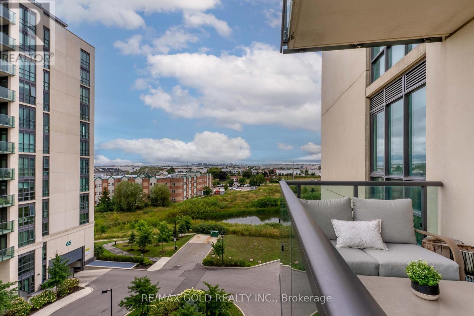 503 - 55 Yorkland Boulevard, Brampton, Ontario  L6P 4K9 - Photo 45 - W12521802