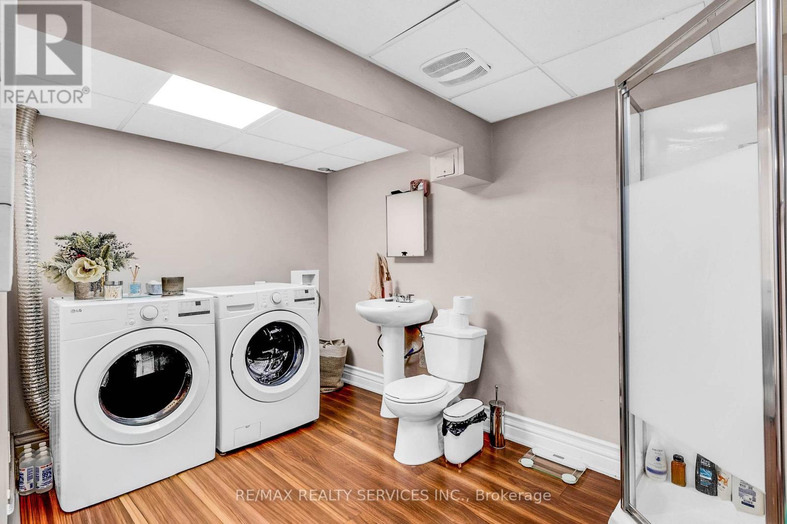 6780 Devand Drive, Mississauga, Ontario L5T 2G5 - Photo 12 - W12521816