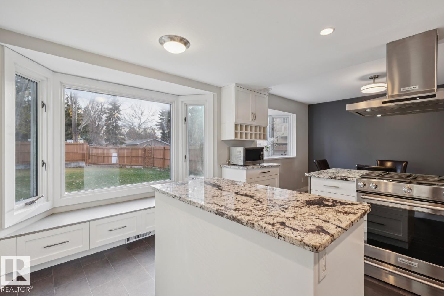 14331 58a Av Nw, Edmonton, Alberta  T6H 1E5 - Photo 5 - E4465082