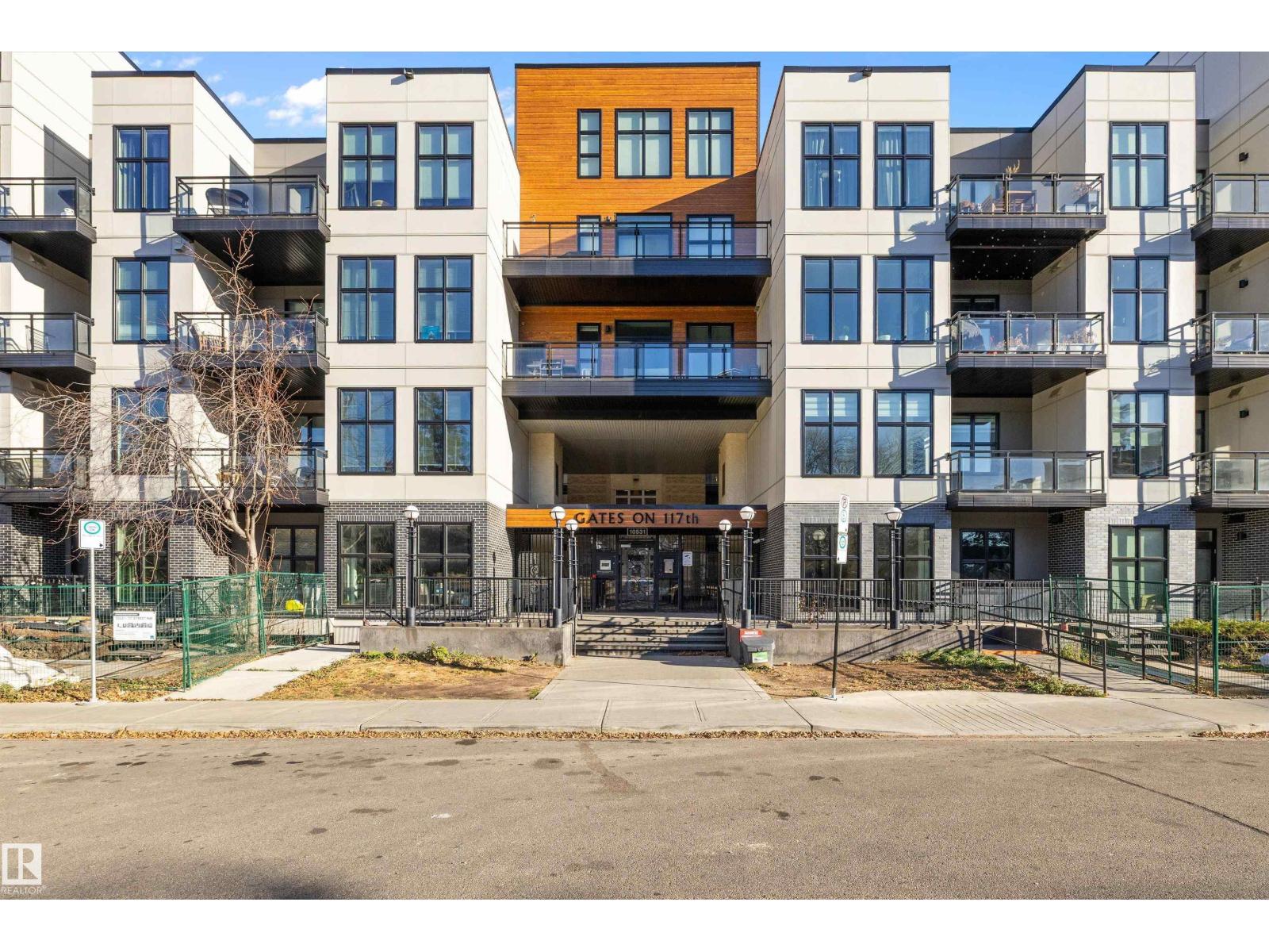 #200 10531 117 St Nw, Edmonton, Alberta  T5H 0A8 - Photo 2 - E4465083