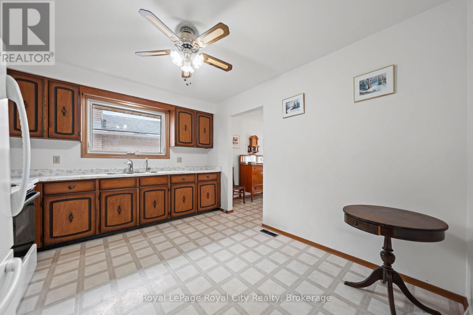 17 Muskoka Drive, Guelph, Ontario N1E 6E1 - Photo 11 - X12521742