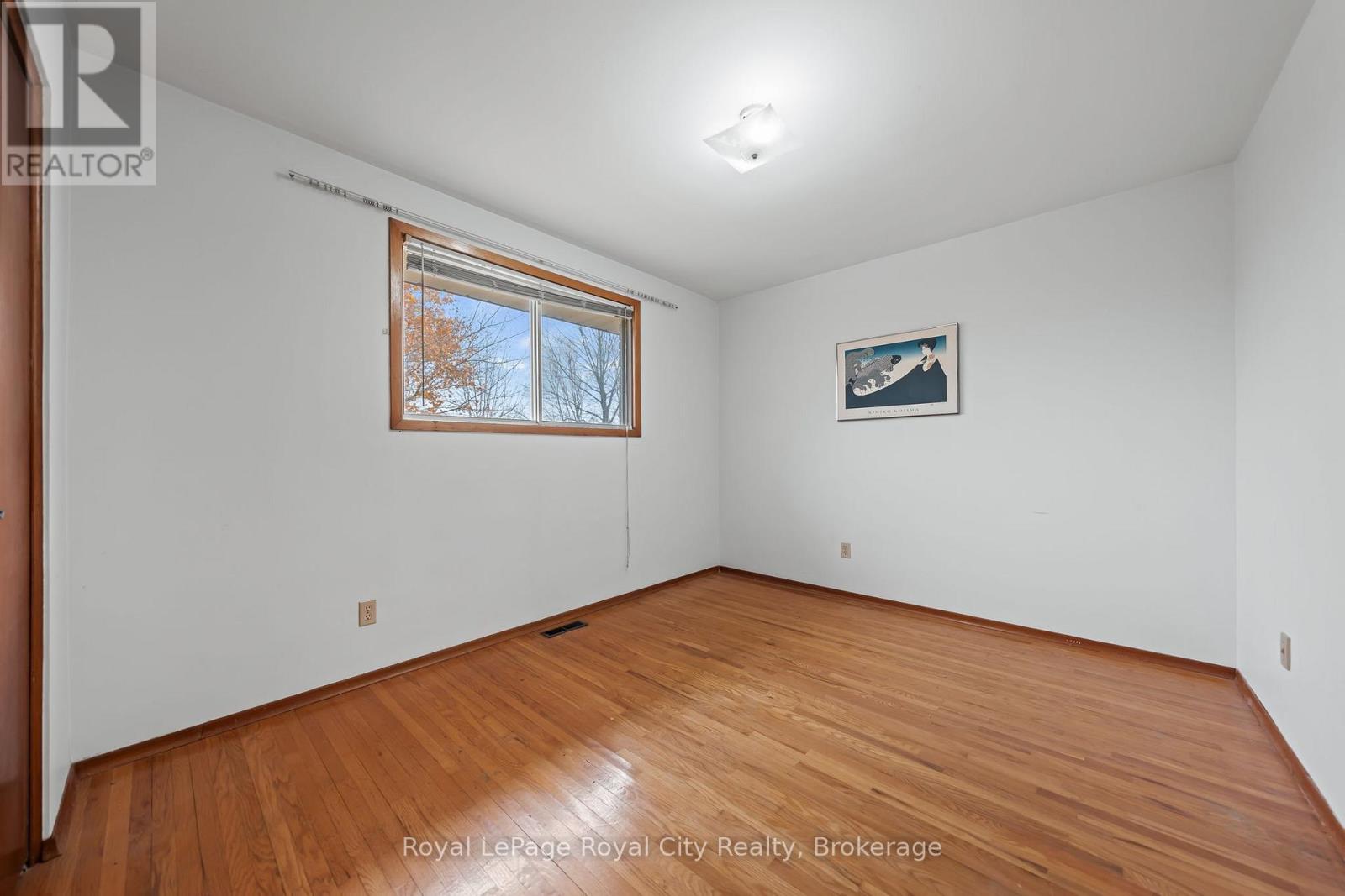 17 Muskoka Drive, Guelph, Ontario N1E 6E1 - Photo 17 - X12521742