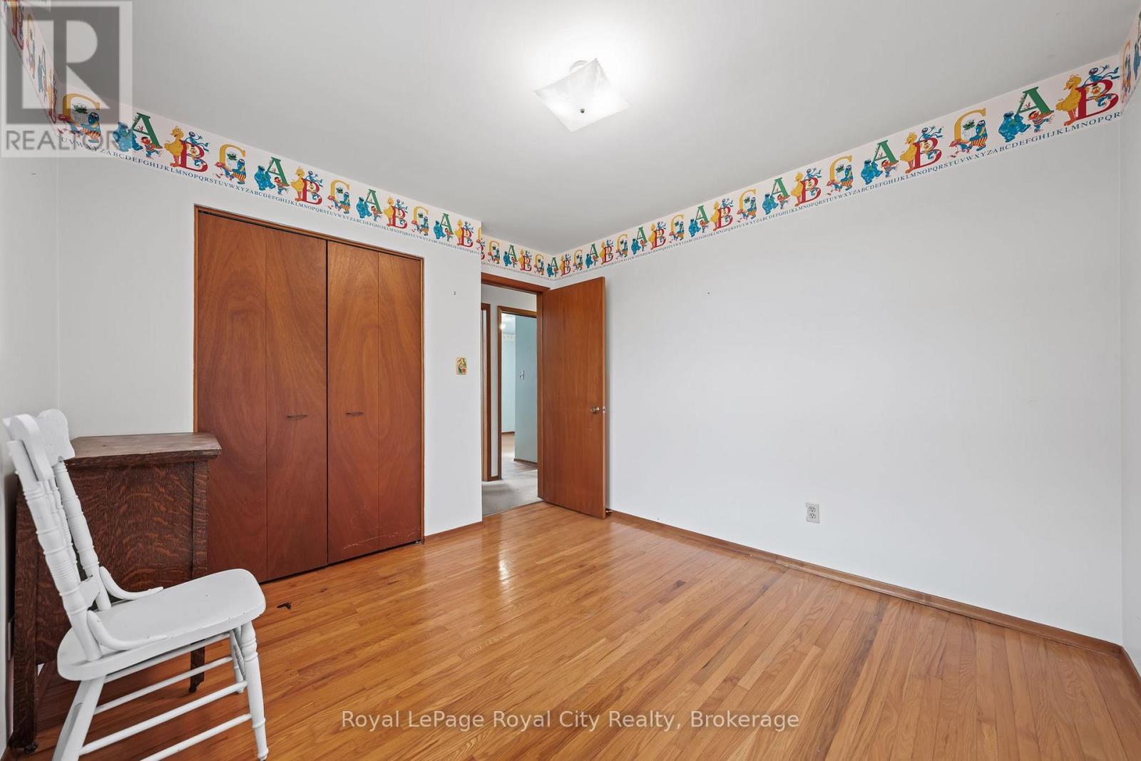 17 Muskoka Drive, Guelph, Ontario N1E 6E1 - Photo 20 - X12521742