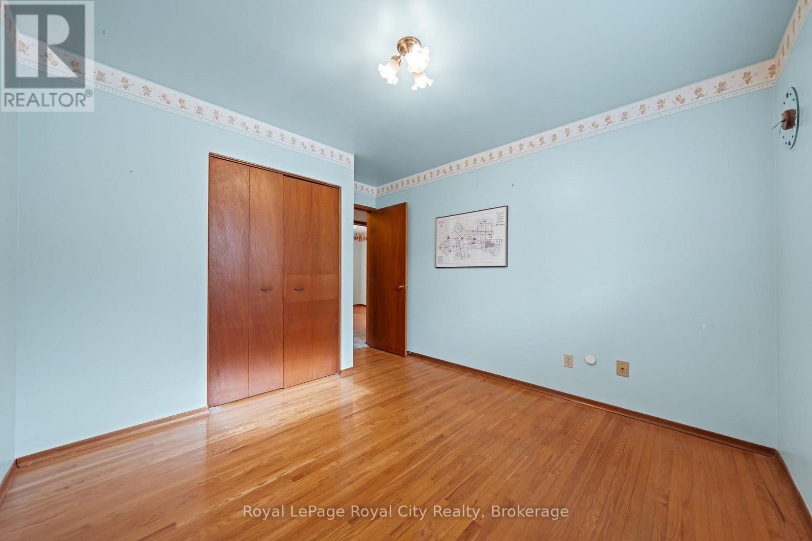 17 Muskoka Drive, Guelph, Ontario N1E 6E1 - Photo 21 - X12521742