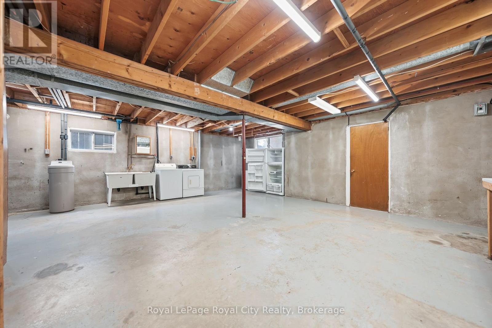 17 Muskoka Drive, Guelph, Ontario N1E 6E1 - Photo 35 - X12521742