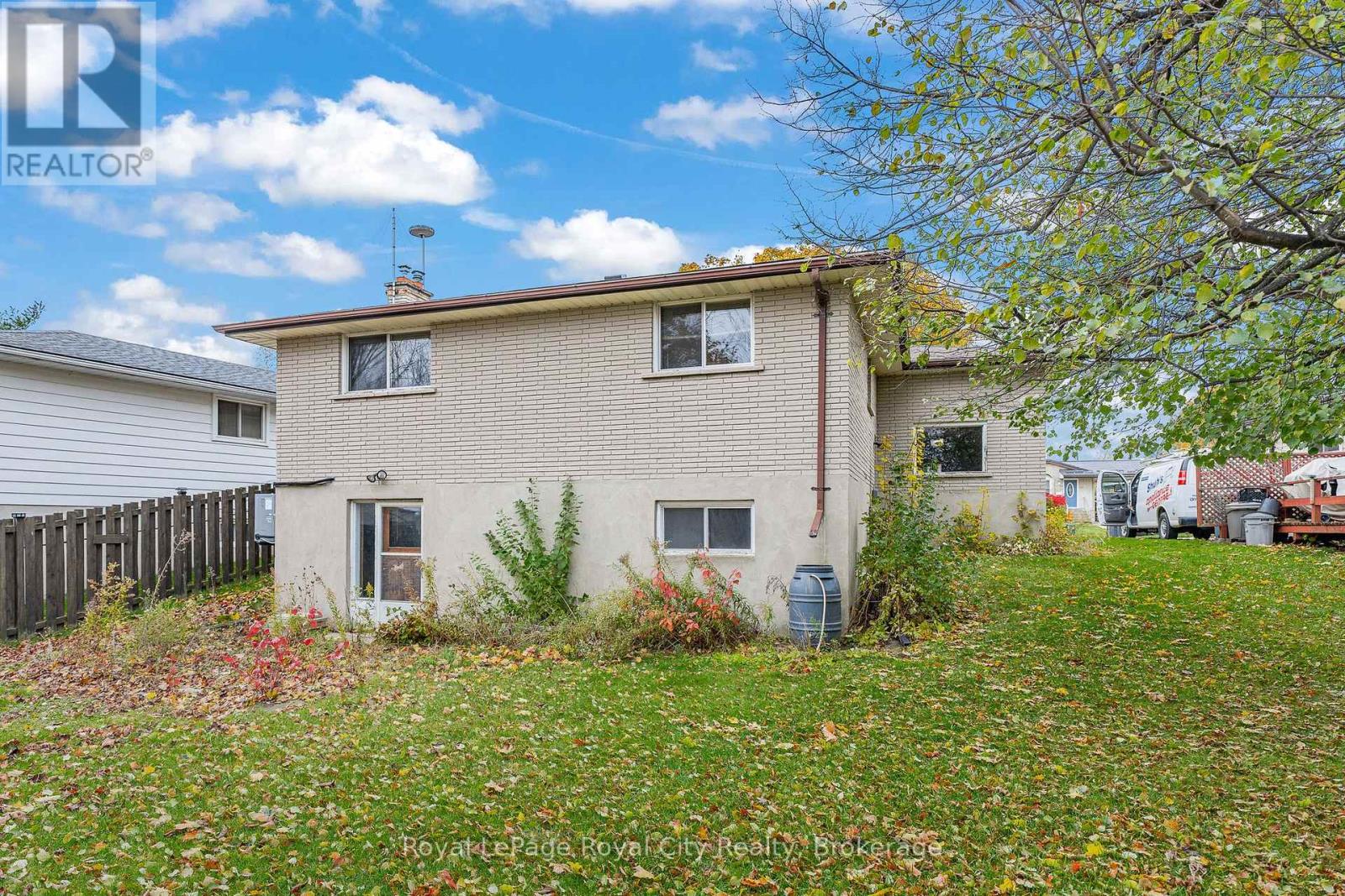 17 Muskoka Drive, Guelph, Ontario N1E 6E1 - Photo 45 - X12521742